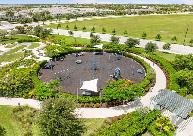 35th image of 14070 Spruce Pine Dr, Loxahatchee, FL 33470 | MLS# B26038490