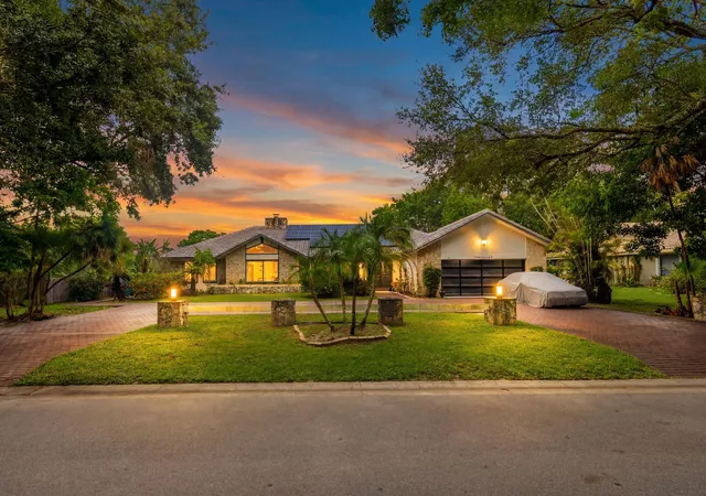Homes for sale in Coral Springs, FL | 251 Nw 104th Ave, Coral Springs, FL 33071 | MLS# B26038506