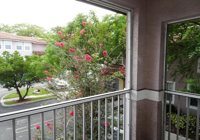 Homes for sale in Coral Springs, FL | 6460 W Sample Rd #6460, Coral Springs, FL 33067 | MLS# B26038590