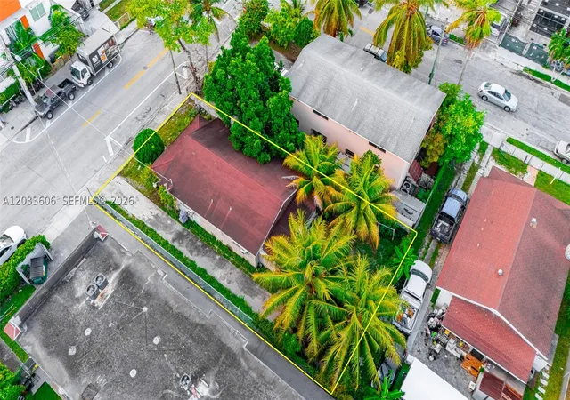 2nd image of 1267 Nw 3rd St, Miami, FL 33125 | MLS# A12033606