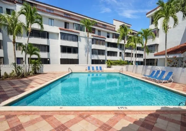 Homes for sale in Miami, FL | 8215 Sw 152nd Ave #G-307, Miami, FL 33193 | MLS# A12031025