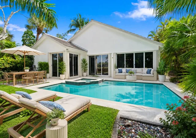2nd image of 1500 W Lacosta Dr W, Pembroke Pines, FL 33027 | MLS# B26038639