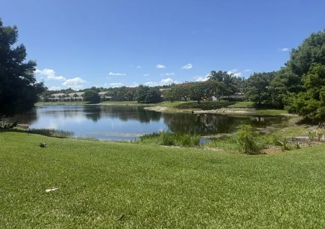 16th image of 5122 Palmbrooke Cir, West Palm Beach, FL 33417 | MLS# B26038675