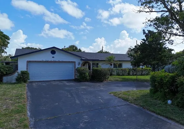 1st image of 4639 Franwood Dr, Delray Beach, FL 33445 | MLS# B26038682