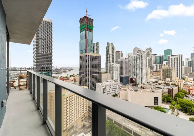 Photo 2 of Condo for sale at 121 Ne 5Th St #2401, Miami, FL 33132 | MLS# A12033053 | Listing updated on 2026-08-26