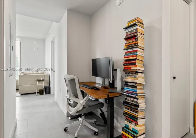 Photo 4 of Condo for sale at 121 Ne 5Th St #2401, Miami, FL 33132 | MLS# A12033053 | Listing updated on 2026-08-26