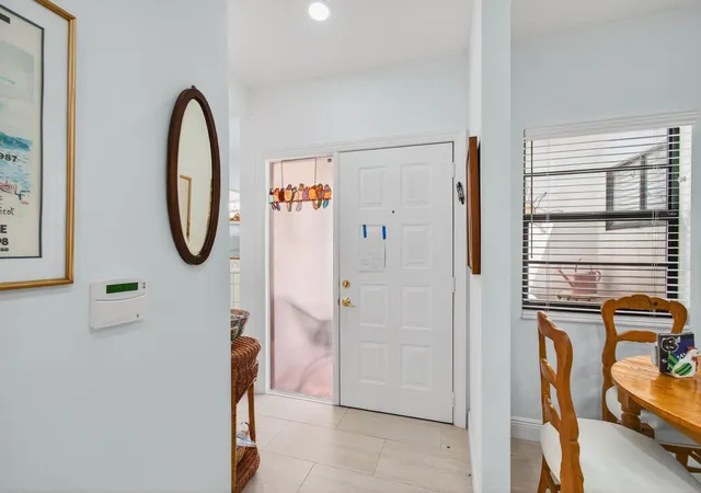 3rd image of 6248 Kings Gate Cir, Delray Beach, FL 33484 | MLS# B26038721