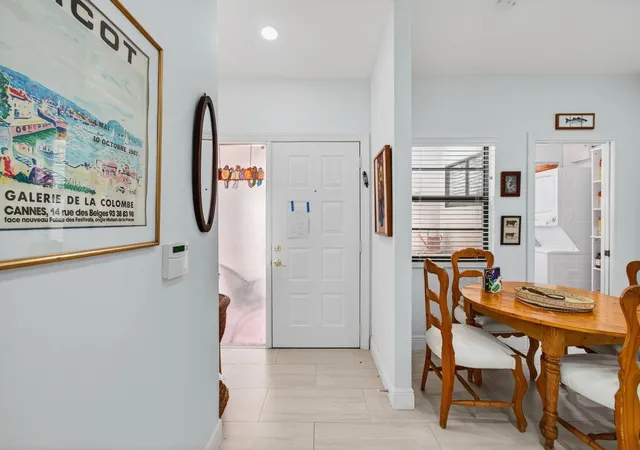 4th image of 6248 Kings Gate Cir, Delray Beach, FL 33484 | MLS# B26038721