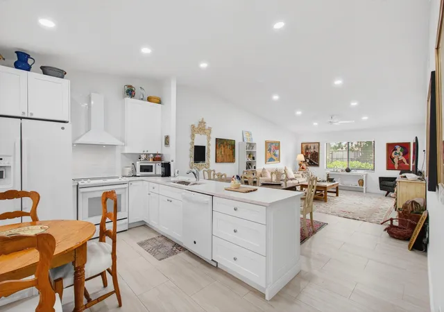 5th image of 6248 Kings Gate Cir, Delray Beach, FL 33484 | MLS# B26038721