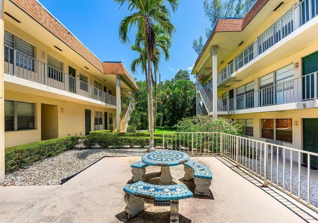 5th image of 340 Nw 19Th St #2020, Boca Raton, FL 33432 | MLS# B26038838