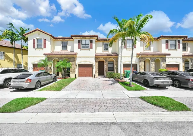 Townhouse for sale at 23481 Sw 113Th Ave, Homestead, FL 33032 | MLS# A12032422