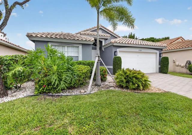 Homes for sale in Boynton Beach, FL | 11728 Dove Hollow Ave, Boynton Beach, FL 33437 | MLS# B26038859