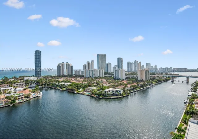 2nd image of 19707 Turnberry Way #20H, Aventura, FL 33180 | MLS# A12033935