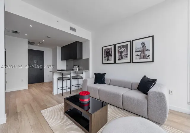 5th image of 20 Ne 11Th Street #4309, Miami, FL 33132 | MLS# A12031185