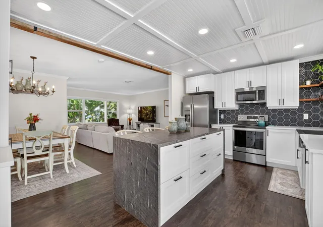 1st image of 1207 Sw 12th Ave, Boca Raton, FL 33486 | MLS# B26038915