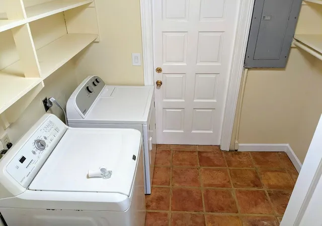 14th image of 299 Nw 12th St, Boca Raton, FL 33432 | MLS# B26038855