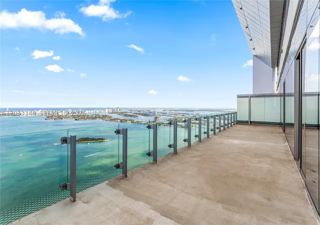 Homes for sale in Miami, FL | 700 Ne 26Th Ter #PH-01, Miami, FL 33137 | MLS# A12033344
