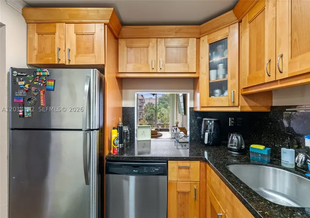 5th image of 13120 Sw 92Nd Ave #B-313, Miami, FL 33176 | MLS# A12034142