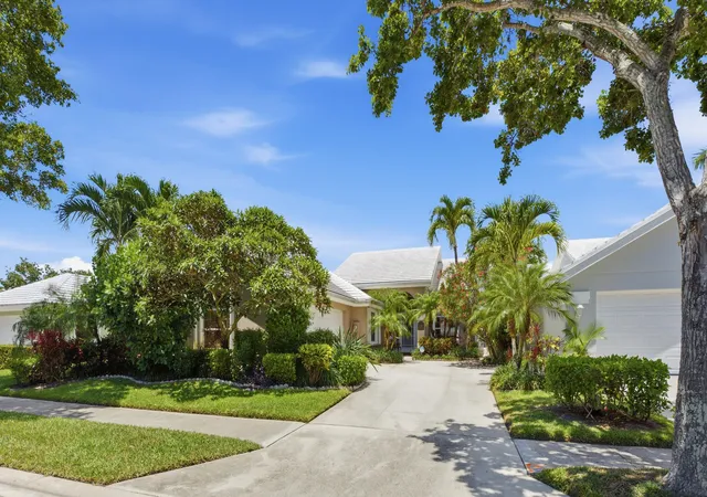 1st image of 2319 Saratoga Bay Dr, West Palm Beach, FL 33409 | MLS# B26038995