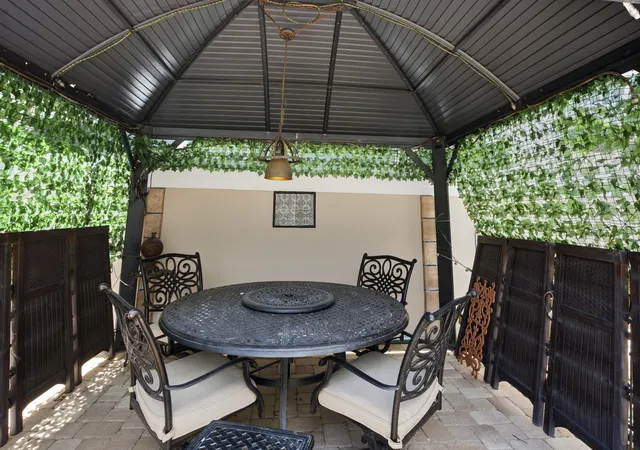 32nd image of 2319 Saratoga Bay Dr, West Palm Beach, FL 33409 | MLS# B26038995