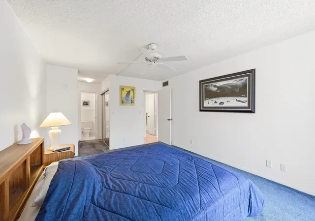Homes for sale in Pompano Beach, FL | 740 S Federal Highway, Pompano Beach, FL 33062 | Houzeo