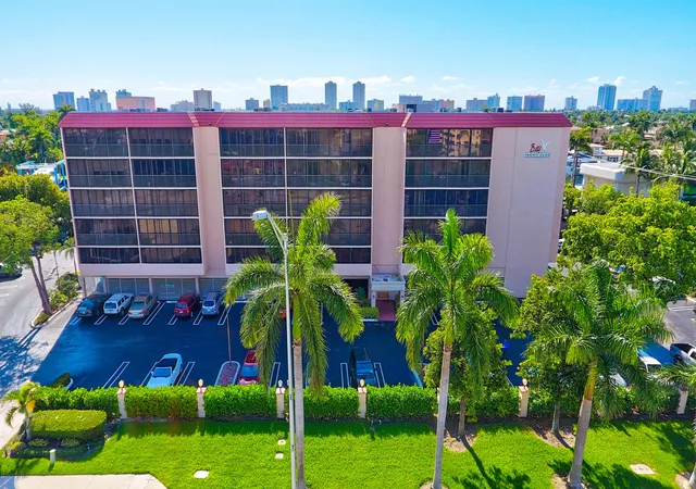 Homes for sale in Pompano Beach, FL | 740 S Federal Hwy #208, Pompano Beach, FL 33062 | MLS# B26039023