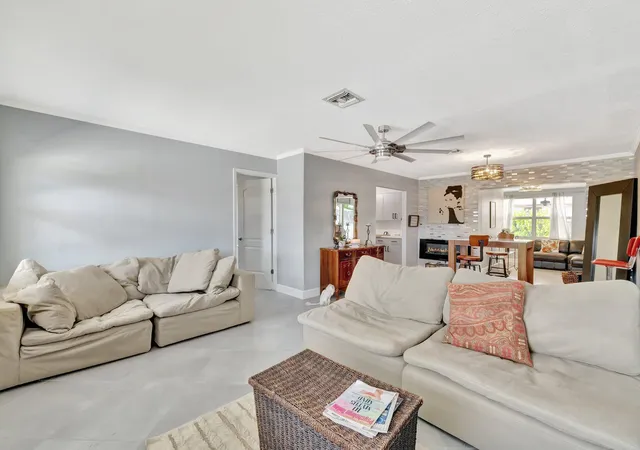 Homes for sale in Stuart, FL | 1894 Se Lafayette St, Stuart, FL 34997 | MLS# B26039065