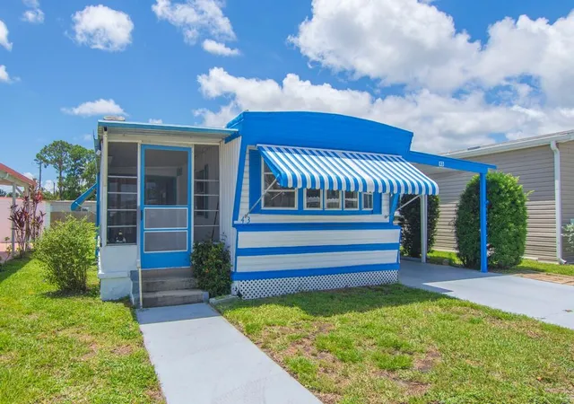3rd image of 4800 Federal Hwy #43, Stuart, FL 34997 | MLS# B26039110