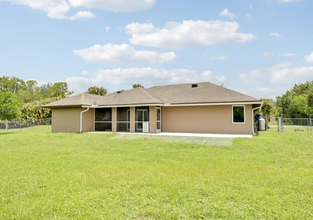 14th image of 12628 N 70th Pl Pl N, West Palm Beach, FL 33412 | MLS# B26039112