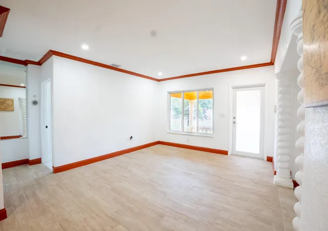 4th image of 1331 Nw 87Th St, Miami, FL 33147 | MLS# B26039114