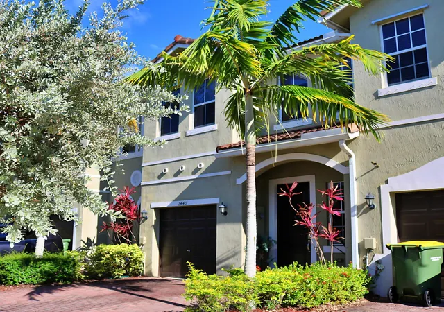 Homes for sale in Homestead, FL | 2440 Se 14th Ct, Homestead, FL 33035 | MLS# B26039138