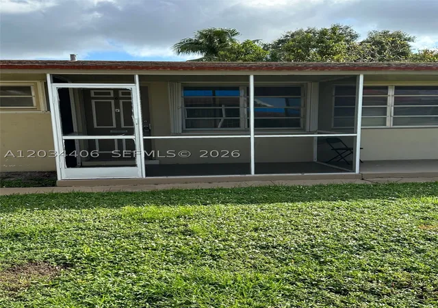 2nd image of 2319 Jackson St, Hollywood, FL 33020