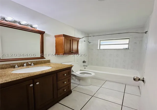 5th image of 2319 Jackson St, Hollywood, FL 33020