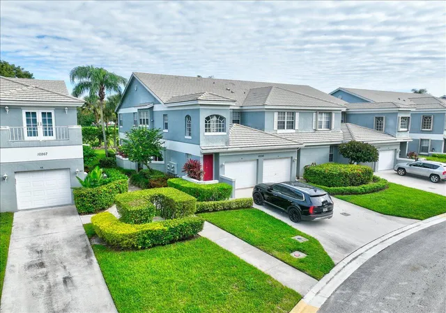 2nd image of 10256 Andover Coach Cir #G1, Lake Worth, FL 33449 | MLS# B26039181