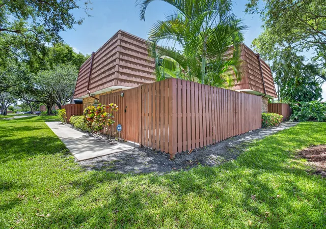 1st image of 1565 Augusta Cir #103, Delray Beach, FL 33445 | MLS# B26039196