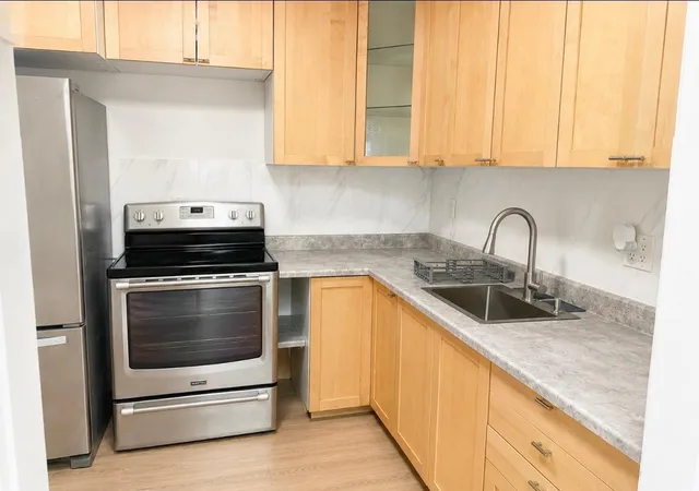 2nd image of 2851 Somerset Dr, Oakland Park, FL 33311