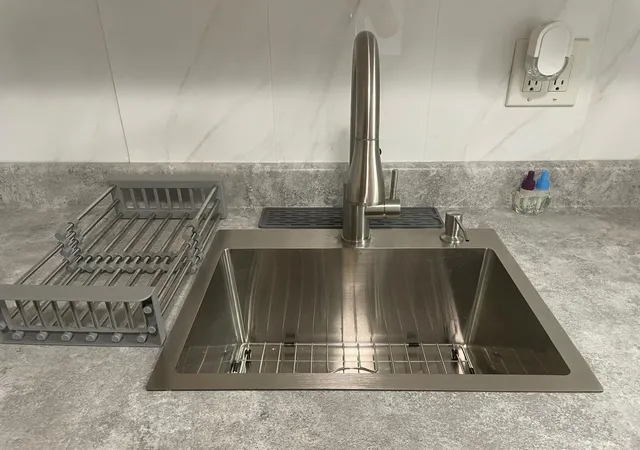 5th image of 2851 Somerset Dr #111, Oakland Park, FL 33311 | MLS# B26039202