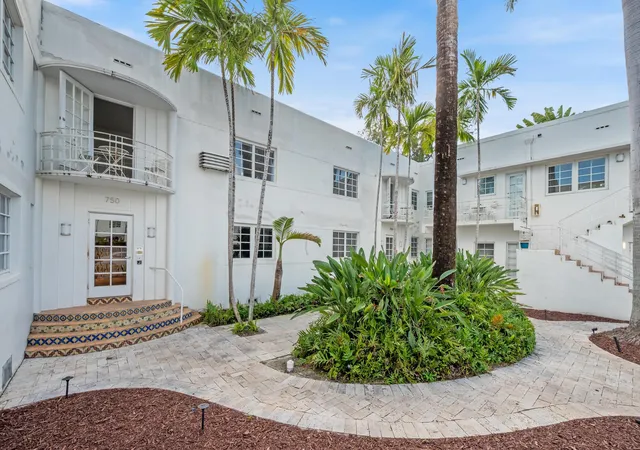 Homes for sale in Miami Beach, FL | 750 Española Wy #8, Miami Beach, FL 33139 | MLS# B26039293