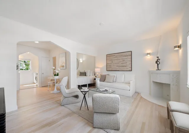 Homes for sale in Miami Beach, FL | 750 Española Wy #8, Miami Beach, FL 33139 | MLS# B26039293