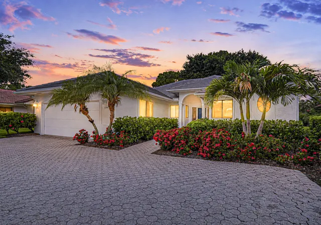 1st image of 3390 Se Putnam Ct, Stuart, FL 34997 | MLS# B26039297