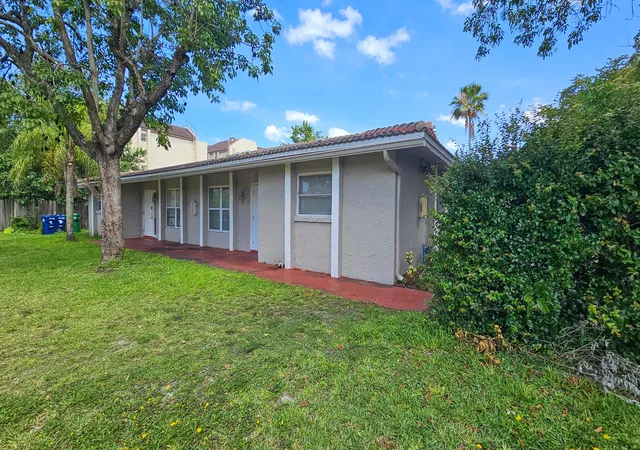4th image of 3775 Nw 116Th Ter #1-4, Coral Springs, FL 33065 | MLS# B26039314