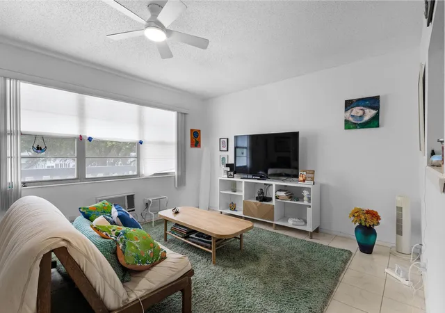Homes for sale in Deerfield Beach, FL | 18 Prescott A, Deerfield Beach, FL 33442