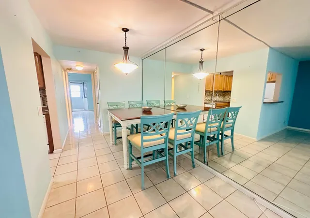 Homes for sale in Deerfield Beach, FL | 86 Markham E, Deerfield Beach, FL 33442 | MLS# B26039350
