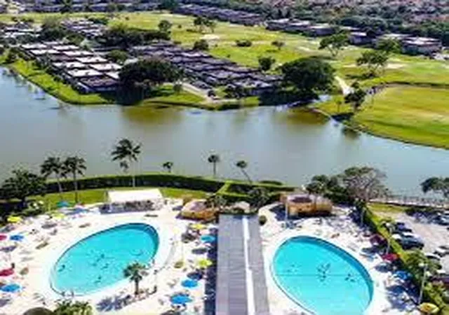 Homes for sale in Delray Beach, FL | 318 N Seville N #318, Delray Beach, FL 33446 | MLS# B26039371
