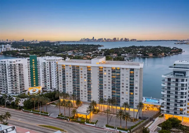 Homes for sale in Miami Beach, FL | 6770 Indian Creek Dr #5D, Miami Beach, FL 33141 | MLS# A12023257
