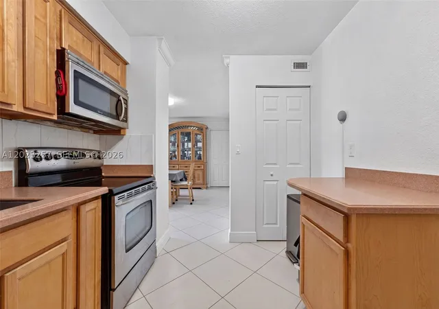 5th image of 6770 Indian Creek Dr #5D, Miami Beach, FL 33141 | MLS# A12023257