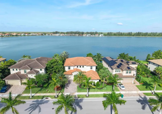 Homes for sale in Parkland, FL | 8685 Parkland Bay Dr, Parkland, FL 33076 | MLS# B26039414