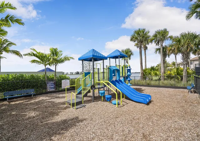 Homes for sale in Parkland, FL | 8685 Parkland Bay Dr, Parkland, FL 33076 | MLS# B26039414