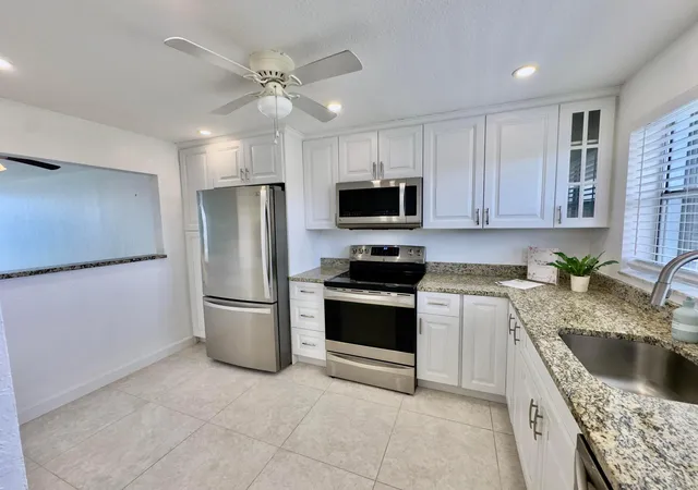 5th image of 2016 S Federal Hwy, Boynton Beach, FL 33435