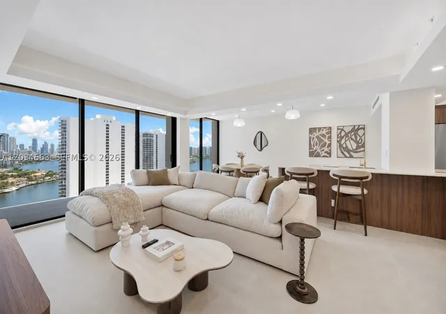 5th image of 19355 Turnberry Way #19F, Miami, FL 33180 | MLS# A12034663